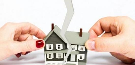 Как оформить квартиру при покупке, чтобы получить возврат подоходного налога и не делить жилье с супругом в случае развода?